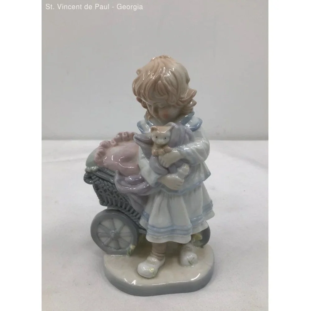 Vintage Lisi Martin Hand Painted Figurine By Dolfi 7